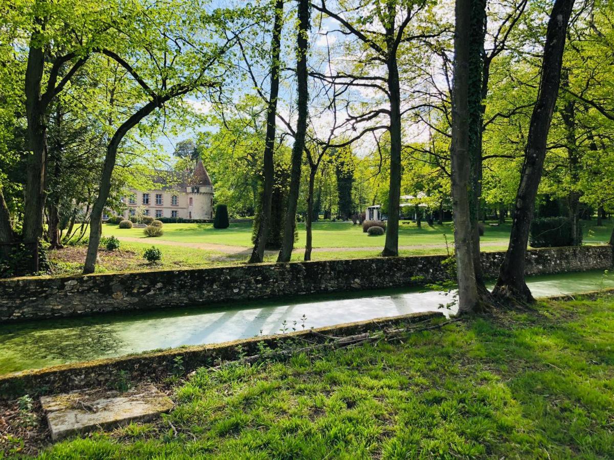 Chateau De La Cour Senlisse ภายนอก รูปภาพ