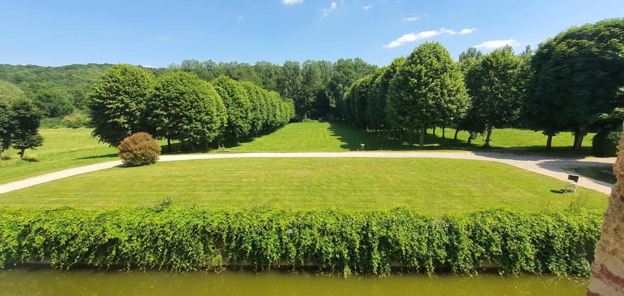 Chateau De La Cour Senlisse ภายนอก รูปภาพ