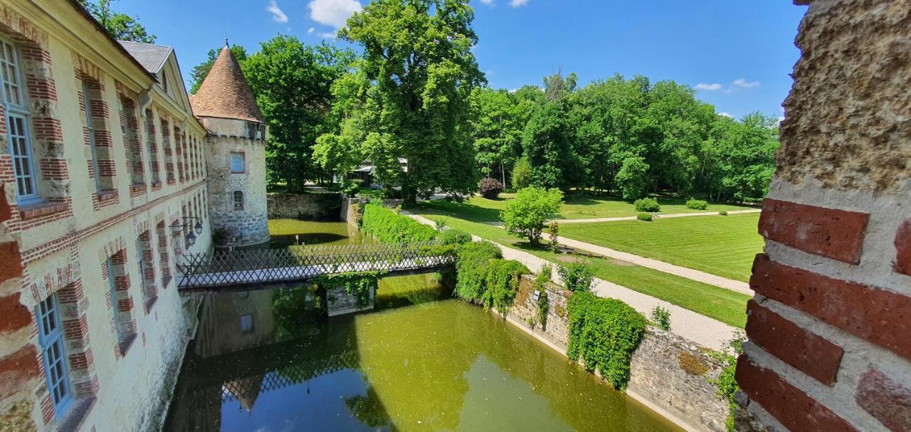 Chateau De La Cour Senlisse ภายนอก รูปภาพ