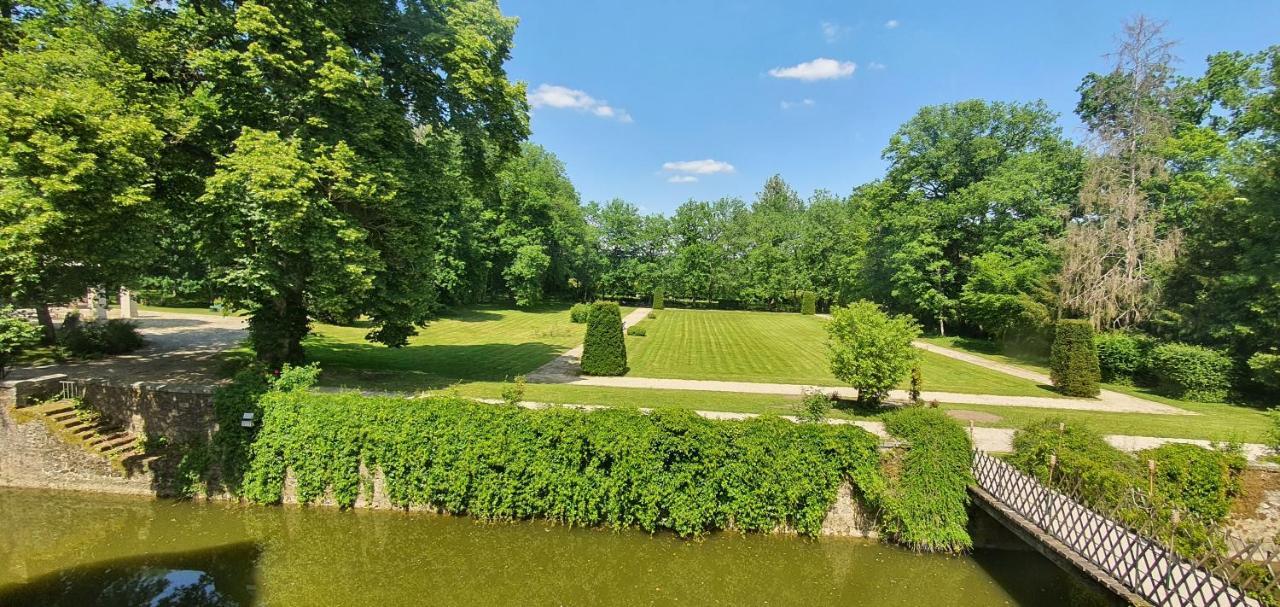 Chateau De La Cour Senlisse ภายนอก รูปภาพ
