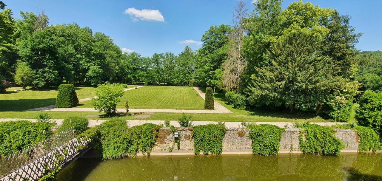 Chateau De La Cour Senlisse ภายนอก รูปภาพ